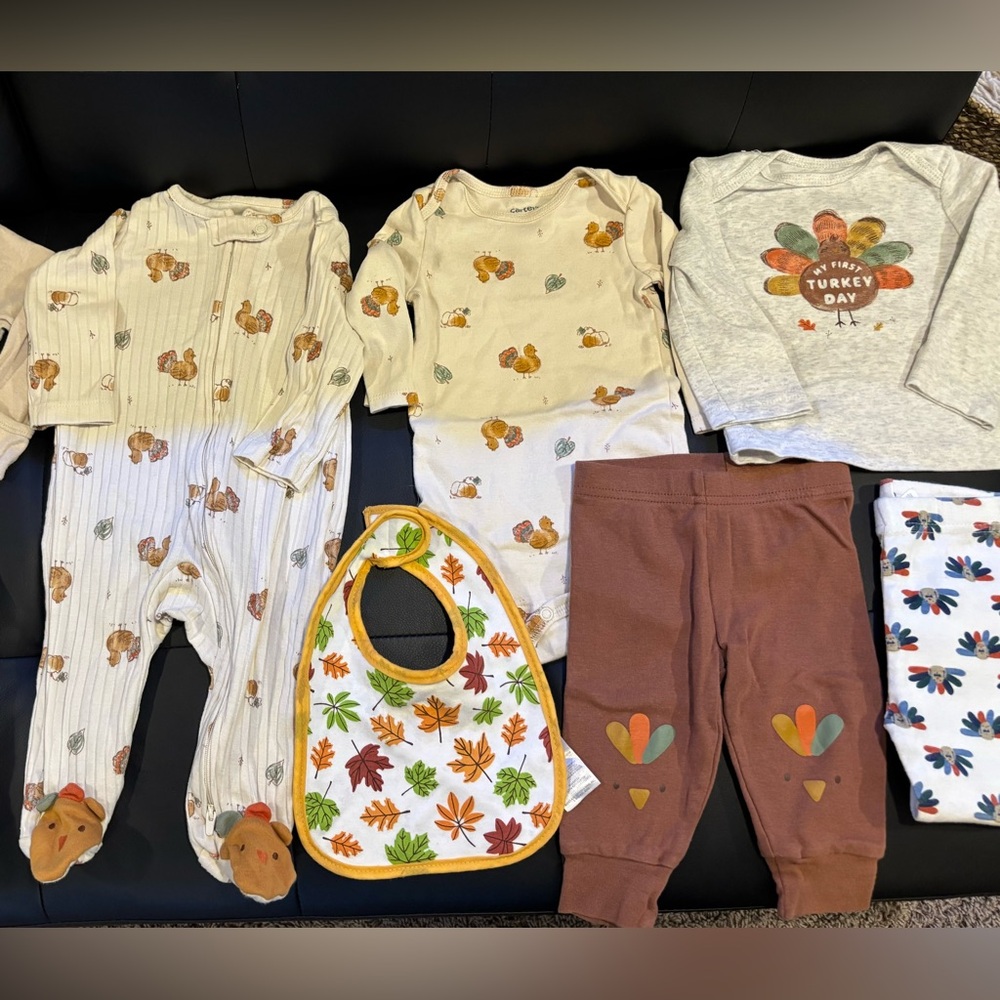 Baby clothing bundle Thanksgiving - 6 months